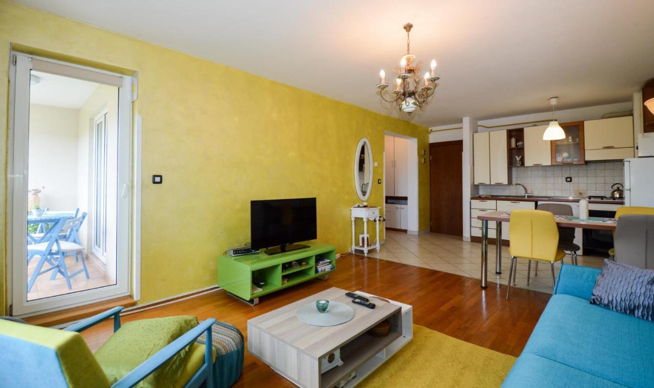 Apartamento Lungo Mare Pula Exterior foto